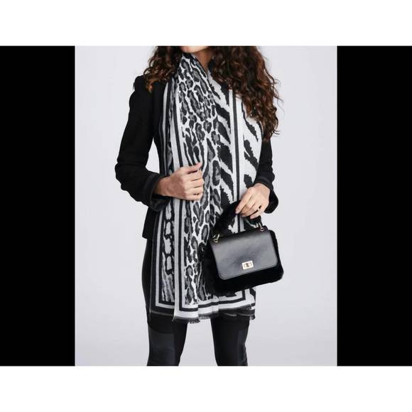 NEW PIA ROSSINI denzel scarf in black/grey - Picture 1 of 1